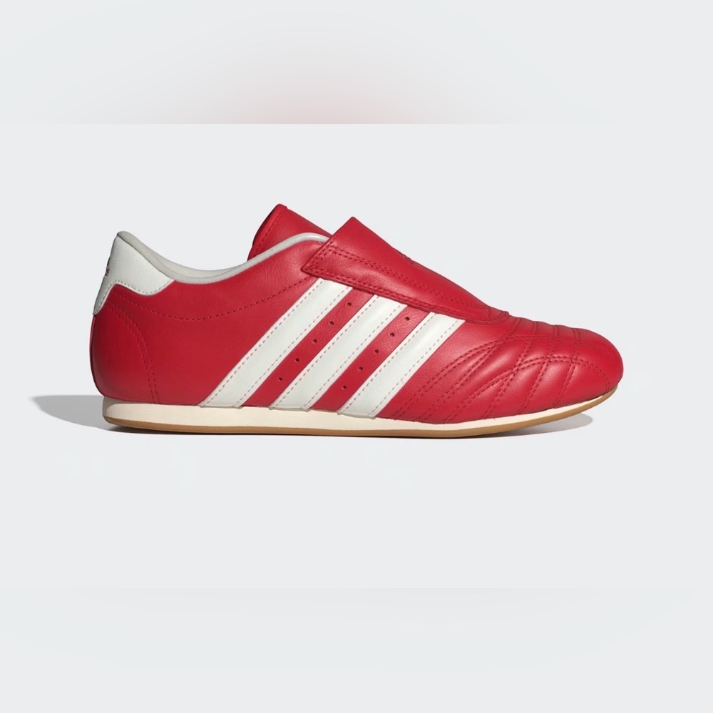 adidas Originals Taekwondo Women's Shoes in Red and White Sz 9.5 - Picture 1 of 4